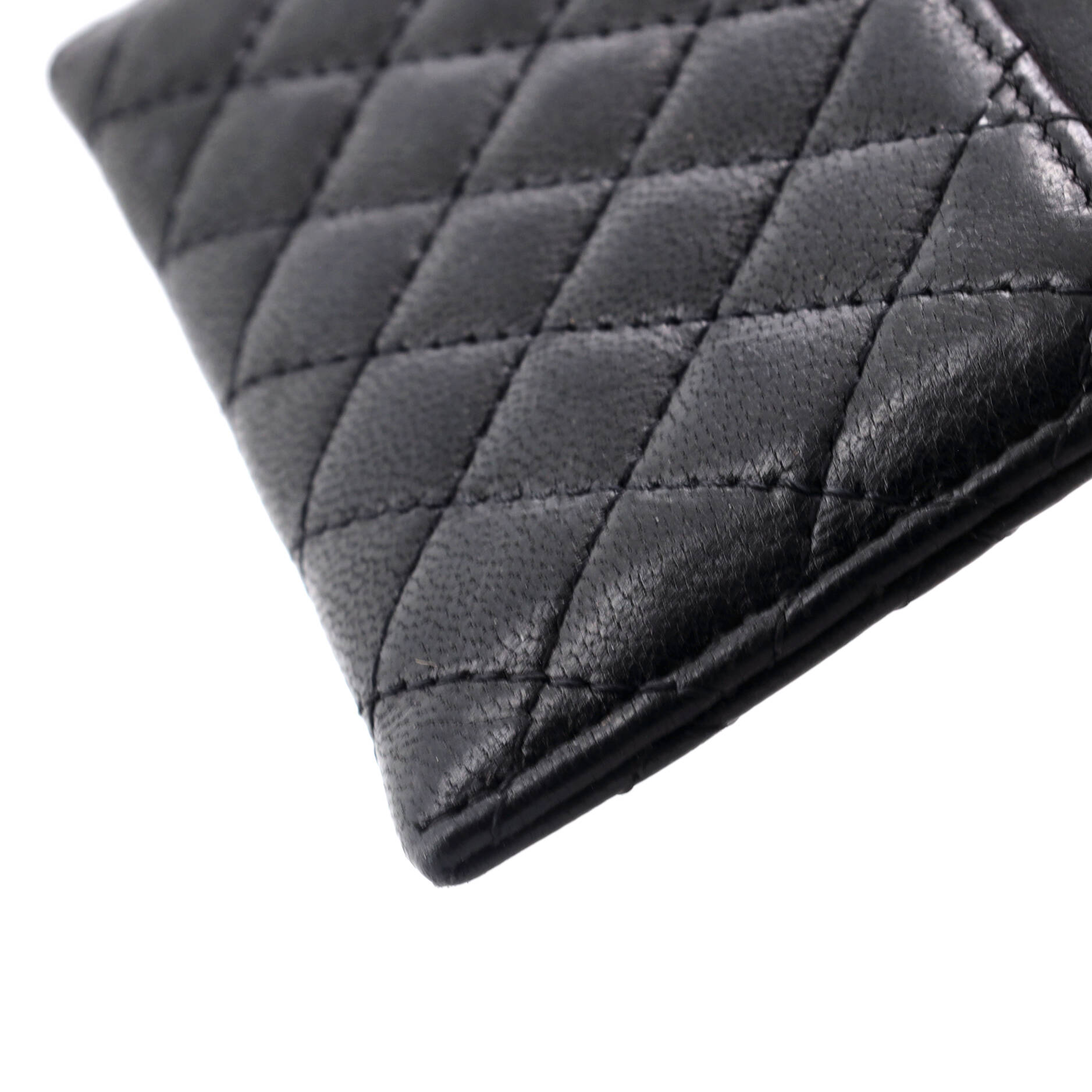 Chanel CC Bow Button Card Holder Micro Quilted Lambskin