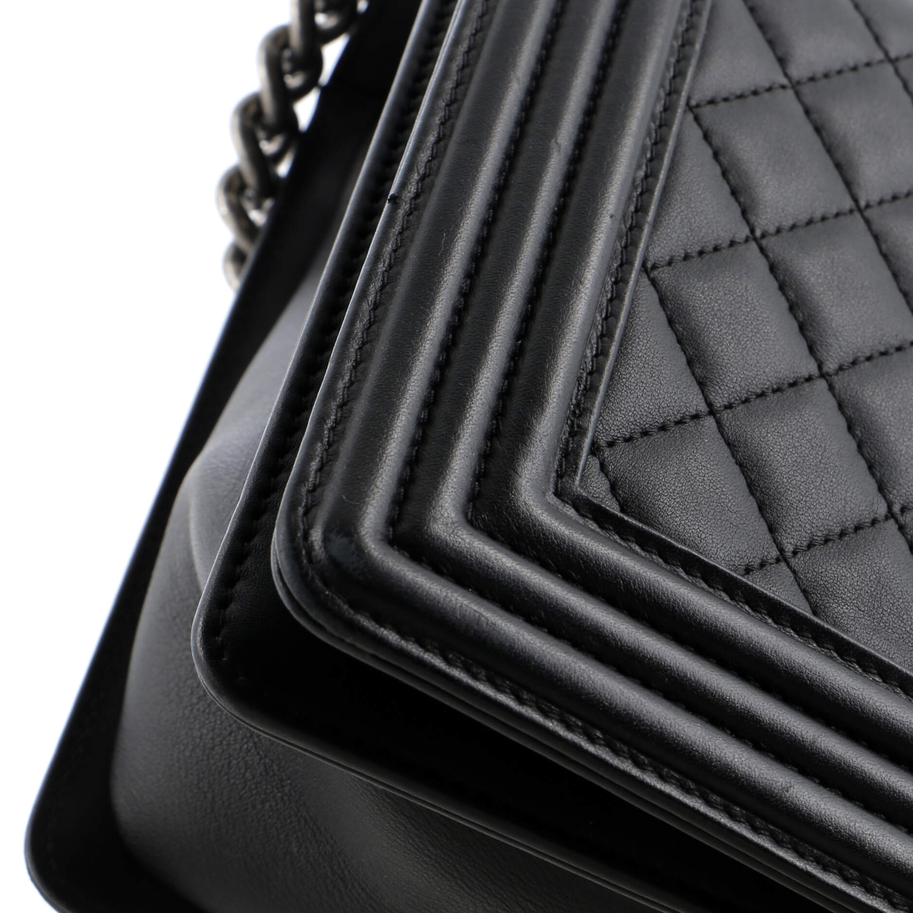 Chanel Boy Flap Bag Quilted Lambskin New Medium