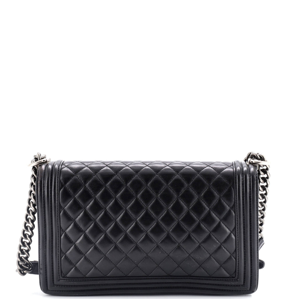 Chanel Boy Flap Bag Quilted Calfskin New Medium