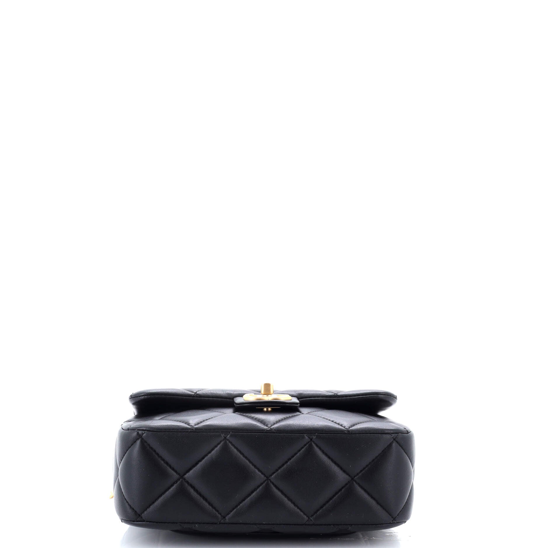 Chanel CC Pearl Resin Heart Charms Chain Square Flap Bag Quilted Lambskin Mini