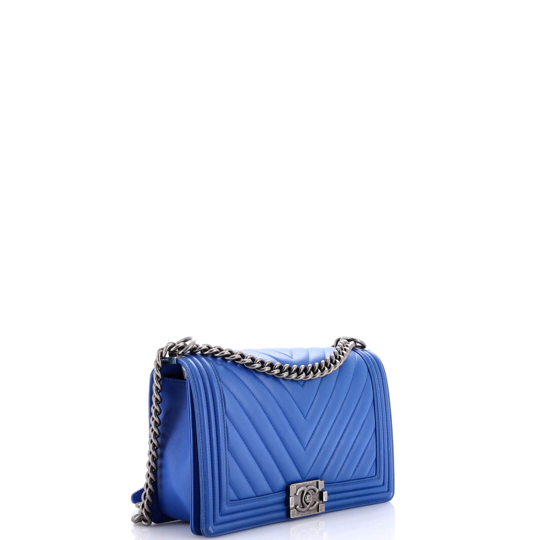 Chanel Boy Flap Bag Chevron Calfskin New Medium