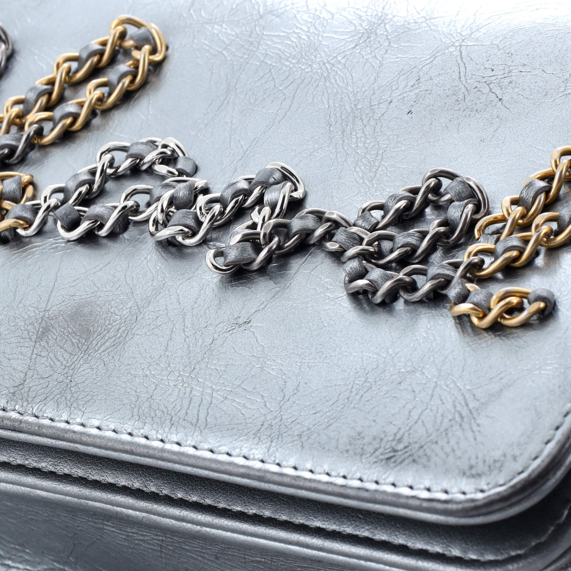 Chanel Chain Signe Wallet on Chain Calfskin