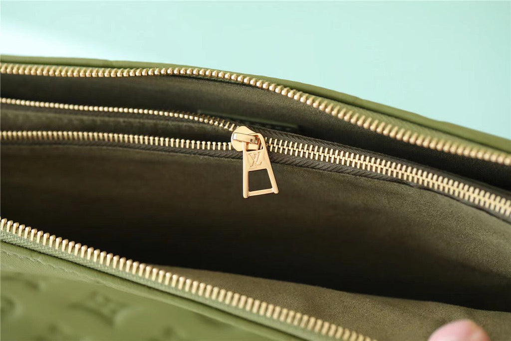 Louis Vuitton Coussin MM Monogram Khaki For Women, WomenÃƒÂ¢Ã¢â€šÂ¬Ã¢â€žÂ¢s Handbags, Shoulder And Crossbody Bags 13.4in/34cm Louis Vuitton M20568