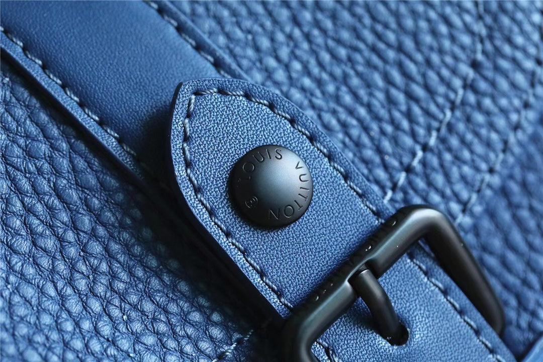 Louis Vuitton Christopher XS Taurillon Blue For Men, Bags, Shoulder And Crossbody Bags 7.7in/19.5cm Louis Vuitton