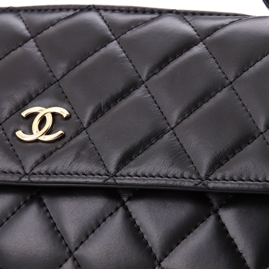 Chanel Kisslock Flap Phone Holder with Chain Quilted Shiny Calfskin