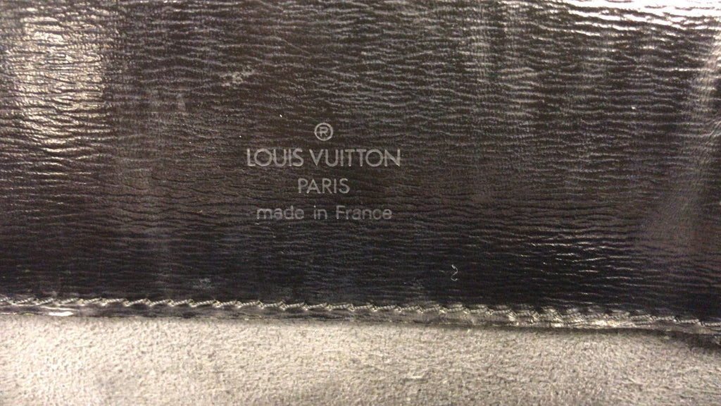LOUIS VUITTON Epi Leather Black Cluny Shoulder Bag