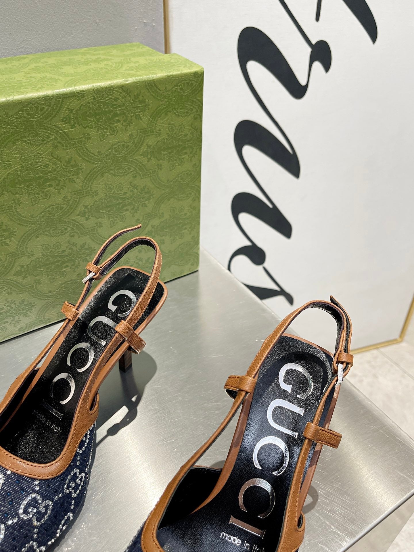 New 1:1 rep Gucci HIGH HEELS 027