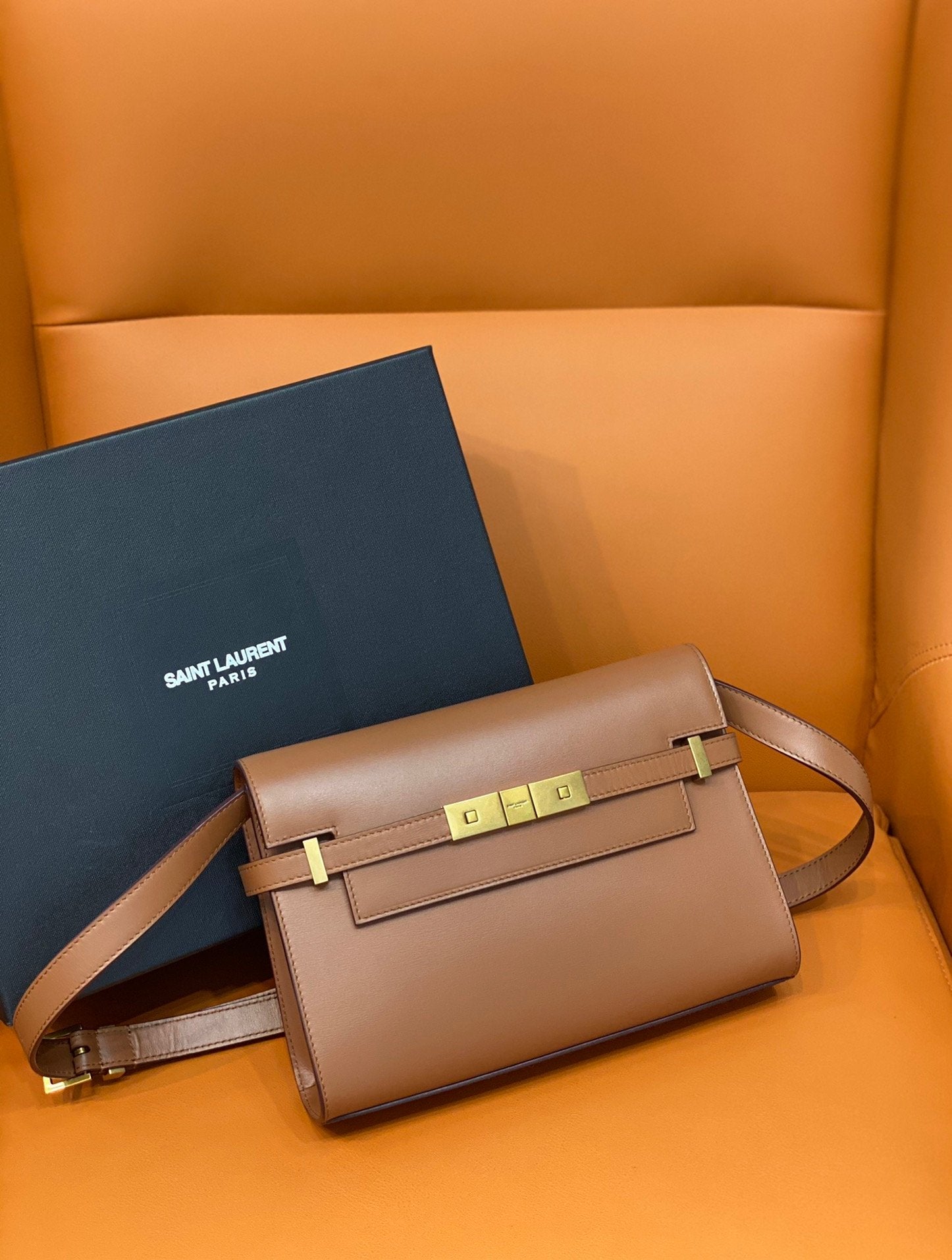 Manhattan Small Shoulder Bag Brown For Women 9.4in/24cm YSL 6756260SXPW6362