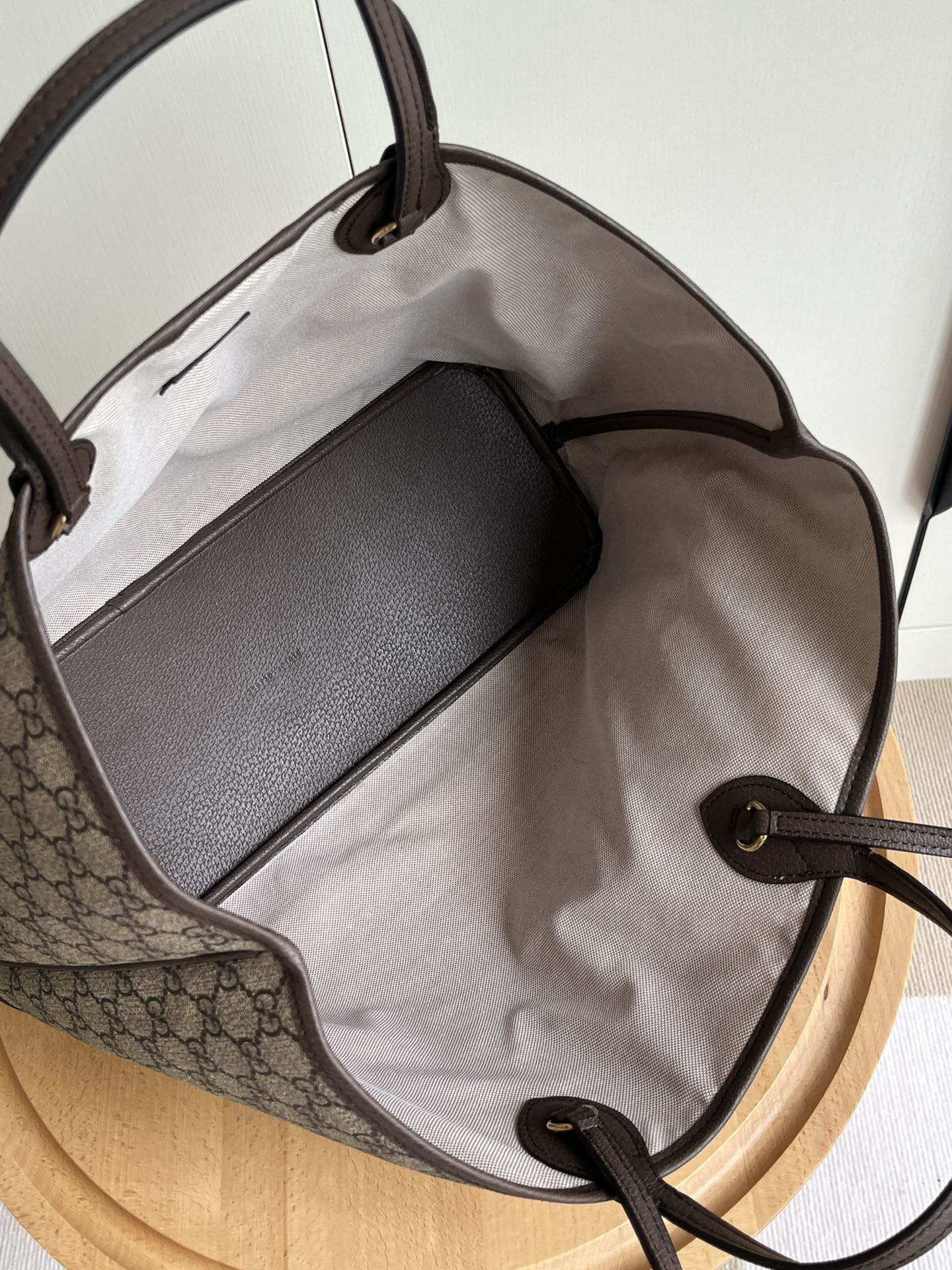 LB - Luxury Bags Gucci 580
