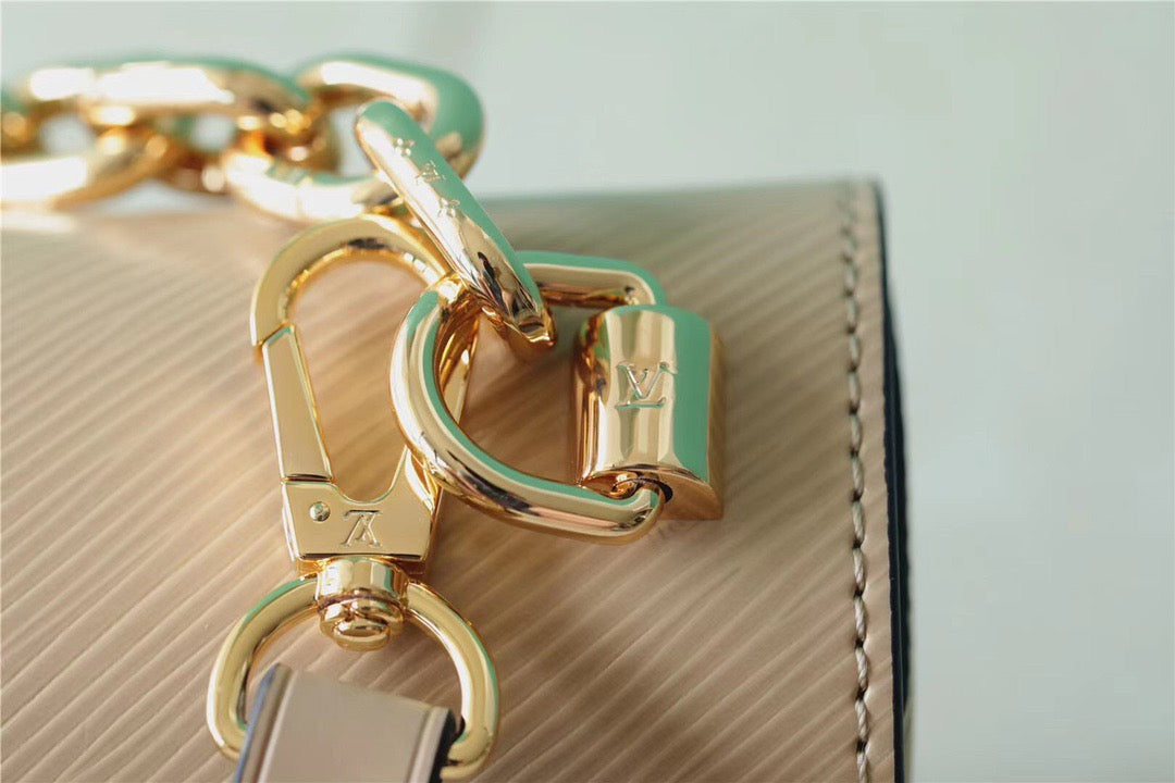 Louis Vuitton Twist MM Epi Beige For Women,  Shoulder And Crossbody Bags 9.1in/23cm Louis Vuitton