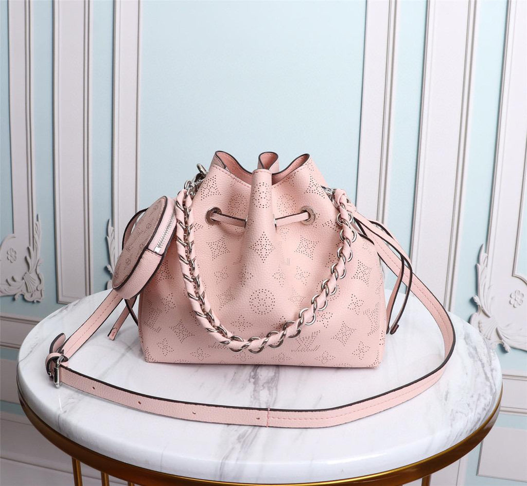 Louis Vuitton Bella Bucket Bag Mahina Magnolia Pink For Women, WomenÃƒÂ¢Ã¢â€šÂ¬Ã¢â€žÂ¢s Handbags, Shoulder And Crossbody Bags 7.5in/22cm Louis Vuitton M57068