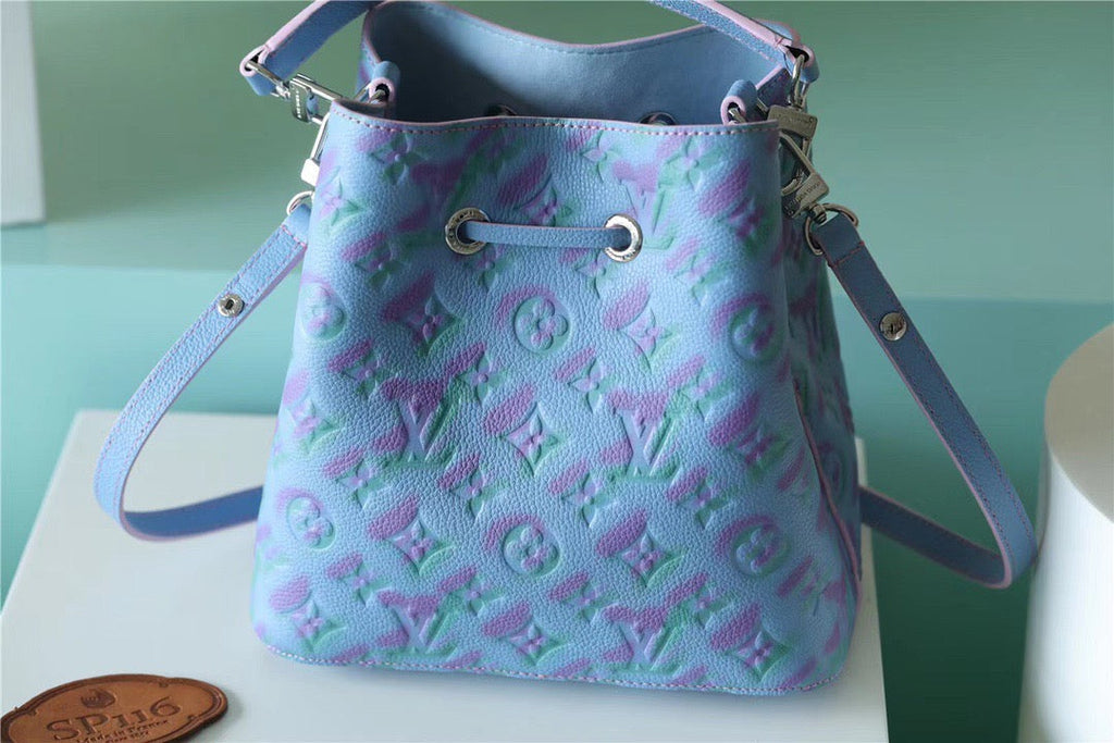 Louis Vuitton NeoNoe Monogram Empreinte Lilas Purple For Women,  Shoulder And Crossbody Bags 7.9in/20cm Louis Vuitton M46173