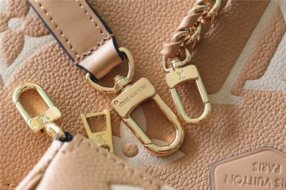 Louis Vuitton Multi Pochette AcGLAMIssoires Monogram Empreinte Arizona Beige / Cream For Women,  Shoulder And Crossbody Bags 9.8in/25cm Louis Vuitton M45983