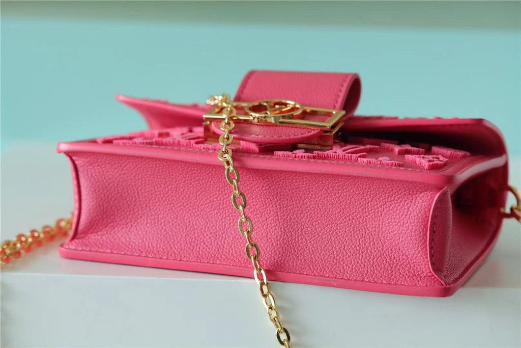 Louis Vuitton Mini Dauphine Monogram GlamIuo Pink For Women,  Shoulder And Crossbody Bags 18.5cm/7.3in Louis Vuitton M20747