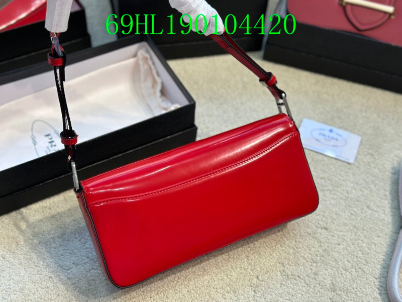Prada Bags - The Luxera Bags  651