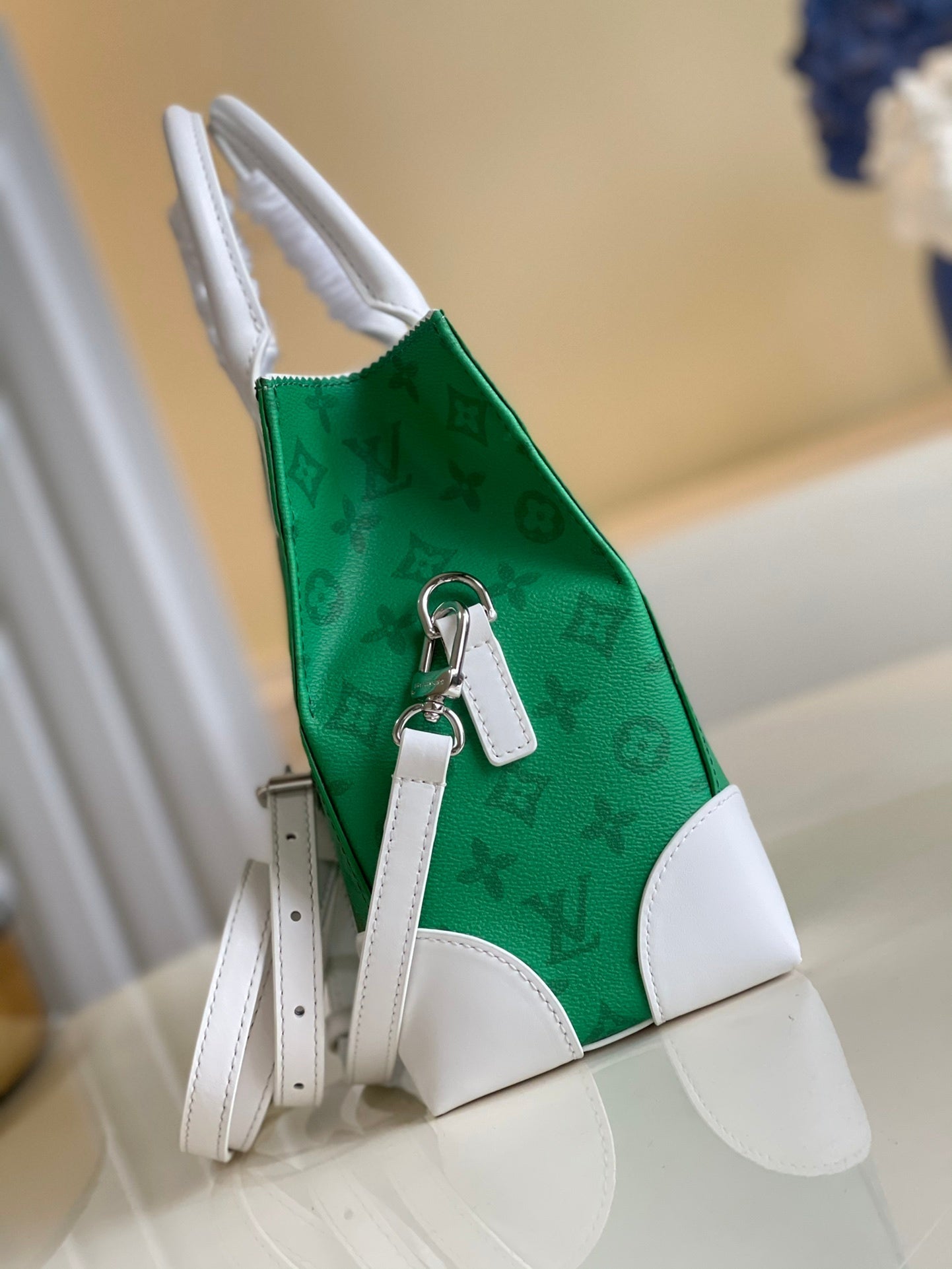 Louis Vuitton Litter Bag Vintage Monogram Canvas Green By Virgil Abloh For Men, Men’s Bags, Shoulder And Crossbody Bags 9.4in/24cm Louis Vuitton M80815