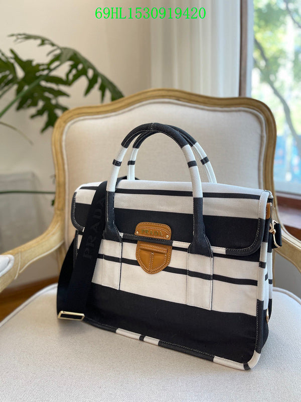 Prada Bags - The Luxera Bags  943