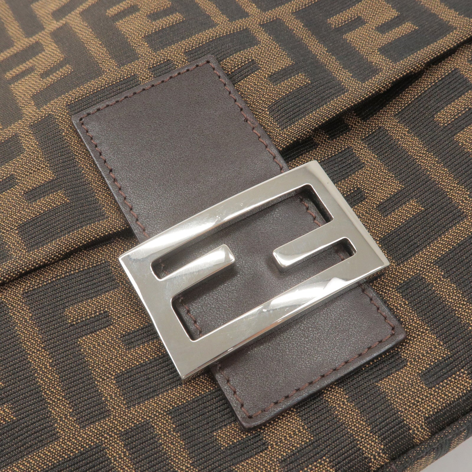 FENDI Zucca Canvas Leather Shoulder Bag Brown Black 26325
