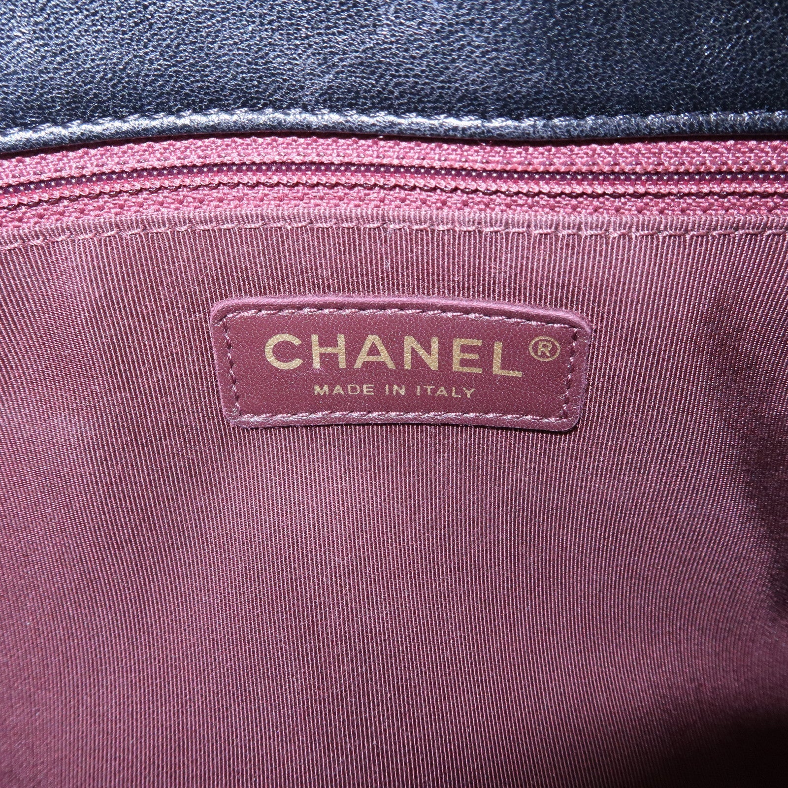 CHANEL Matelasse Lamb Skin Vintage Chain Shoulder Bag Black