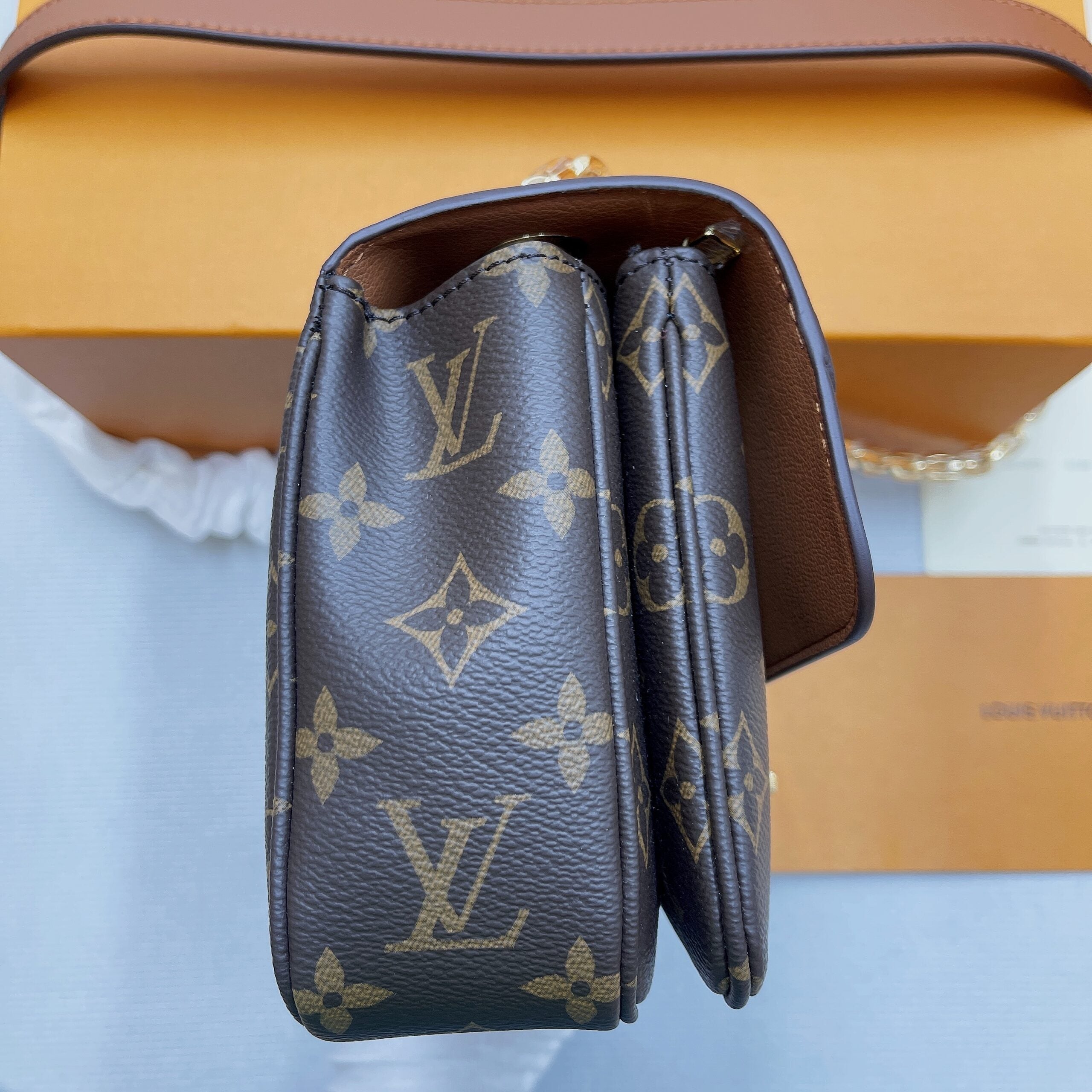 Louis Vuitton MarGLAMIau Monogram Canvas Caramel Brown For Women,  Shoulder and Crossbody Bags 9.6in/24.5cm Louis Vuitton M46127