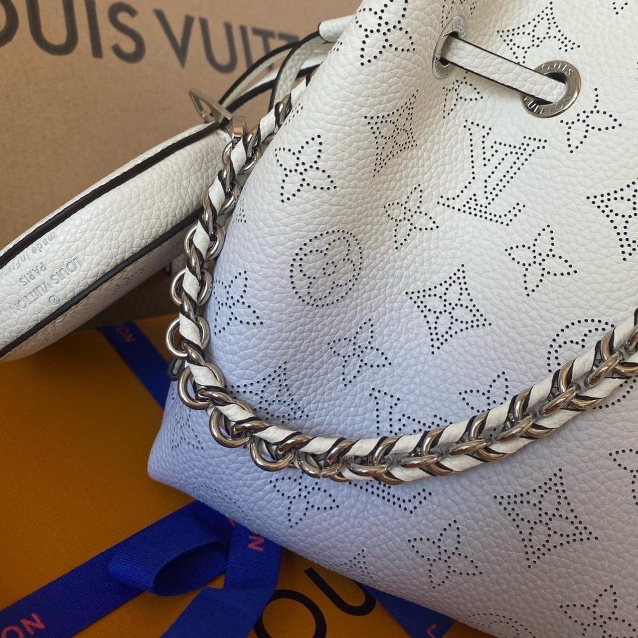 Louis Vuitton Bella Bucket Bag Light Blue For Women,  Shoulder And Crossbody Bags 7.5in/19cm Louis Vuitton M57856