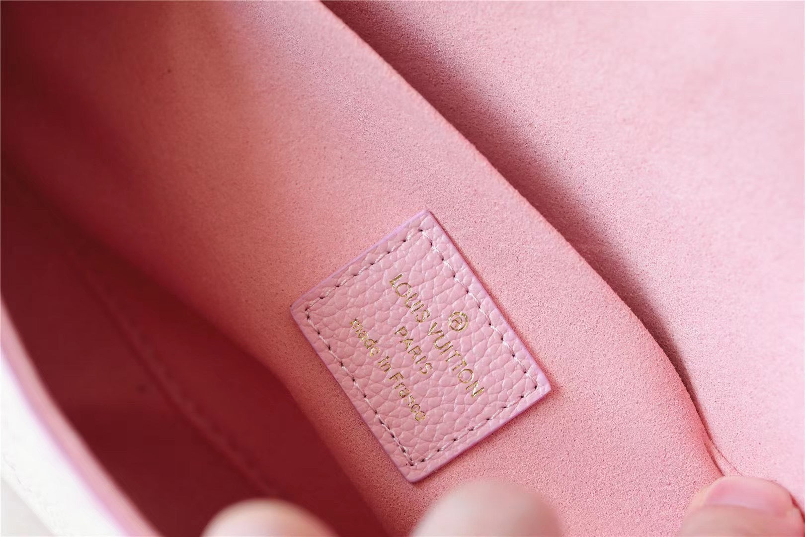 Louis Vuitton Pochette Felicie Monogram Empreinte Rose Poudre Pink For Women,  Shoulder And Crossbody Bags 21cm/8.3in Louis Vuitton M67856