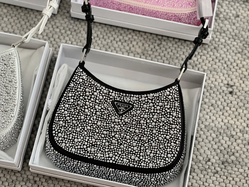 Barnes-Bags - Prada Bags - 922