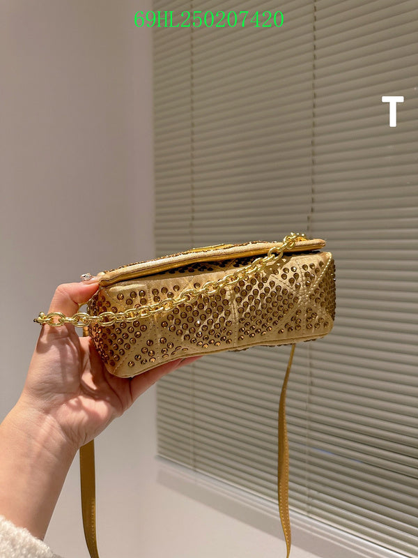 Prada Bags - The Luxera Bags  565