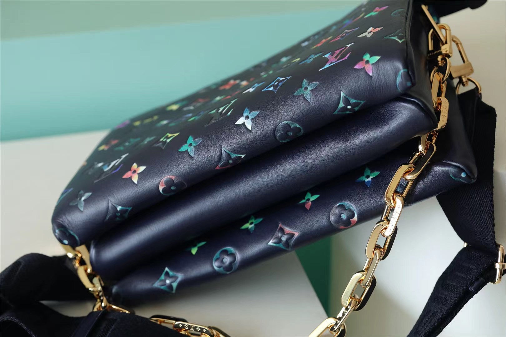 Louis Vuitton Coussin PM Puffy Navy Blue For Women,  Shoulder And Crossbody Bags 10.2n/26cm Louis Vuitton