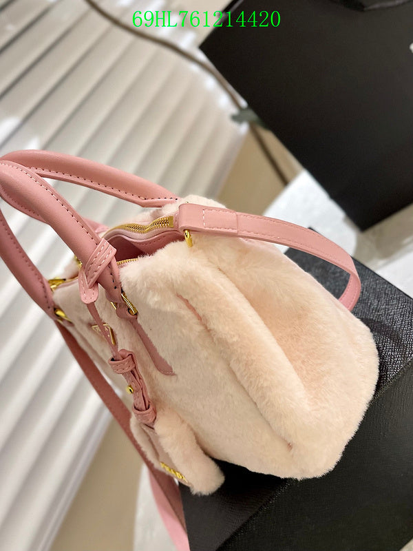 Prada Bags - The Luxera Bags  686