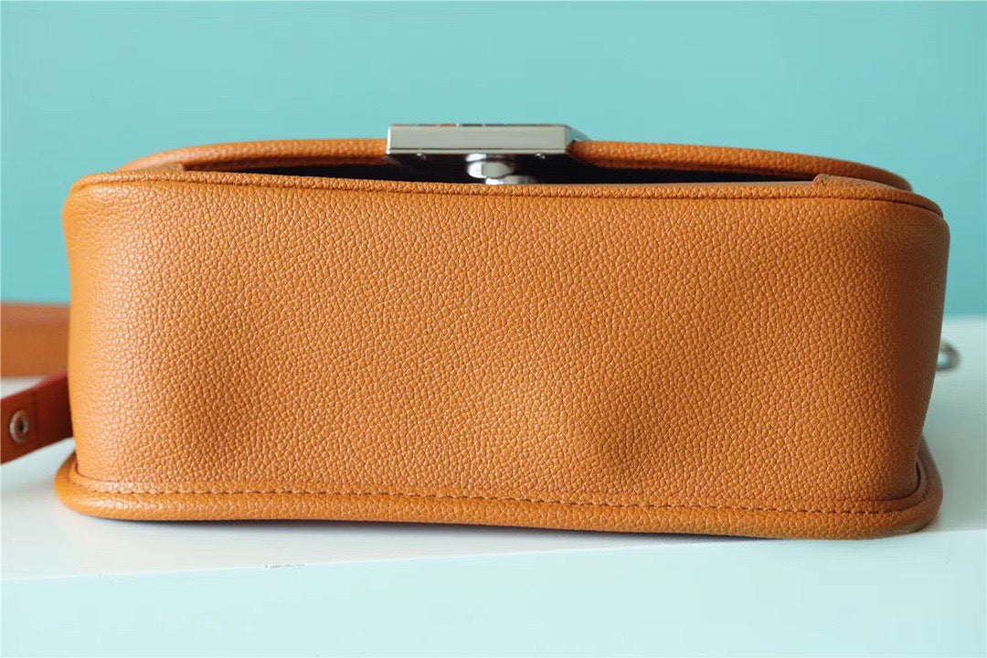 Louis Vuitton Buci Epi Gold Miel Brown For Women,  Shoulder And Crossbody Bags 24.5cm/9.6in Louis Vuitton M59459