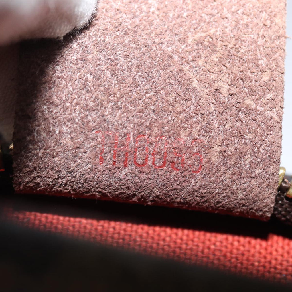 Louis Vuitton Trousse makeup Clutch Bag