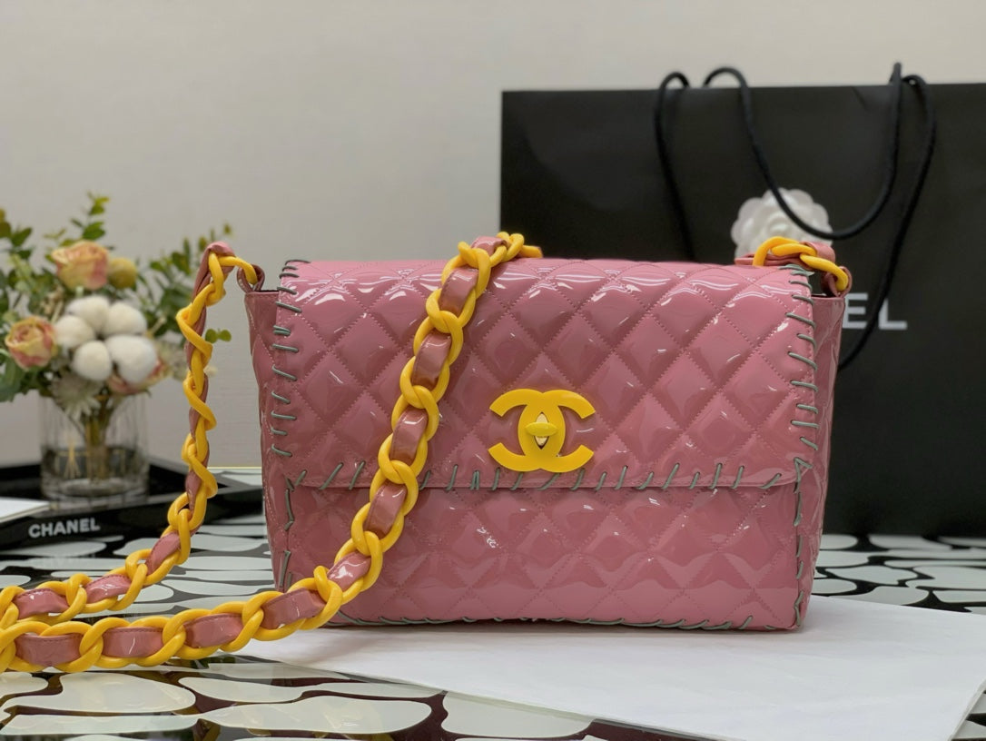 Chanelouis Vuittoninyl Classic PiNike and Yellow Shoulder bag For Women 29cm/11.5in