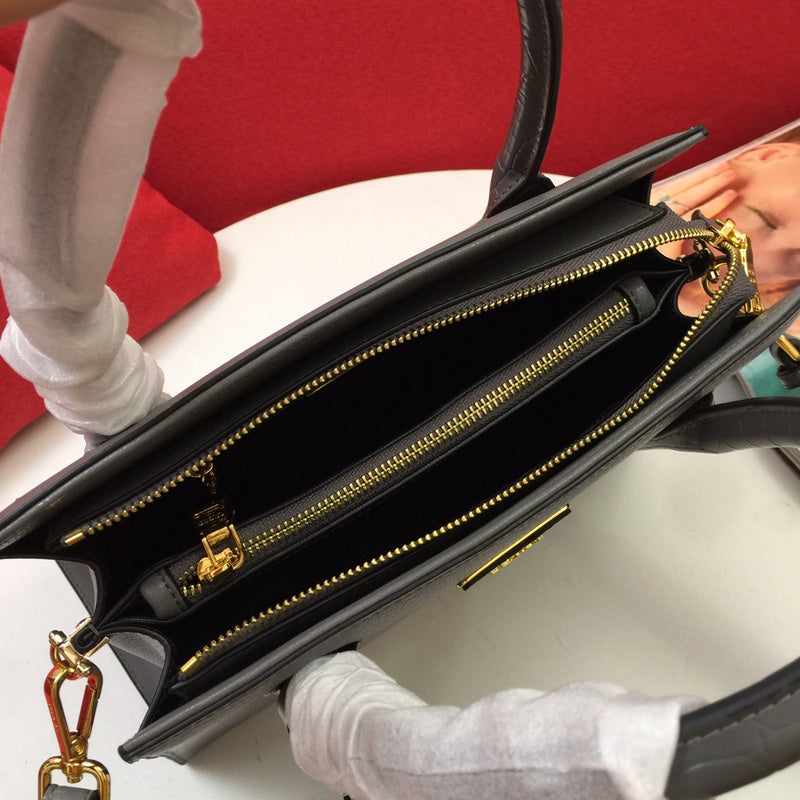 Barnes-Bags - Prada Bags - 993