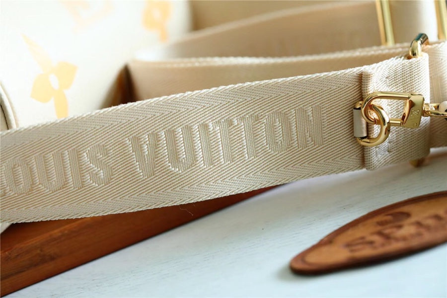 Louis Vuitton Papillon Burberry Monogram Empreinte Beige For Women, Women’s Bags, Shoulder And Crossbody Bags 7.9in/20cm Louis Vuitton