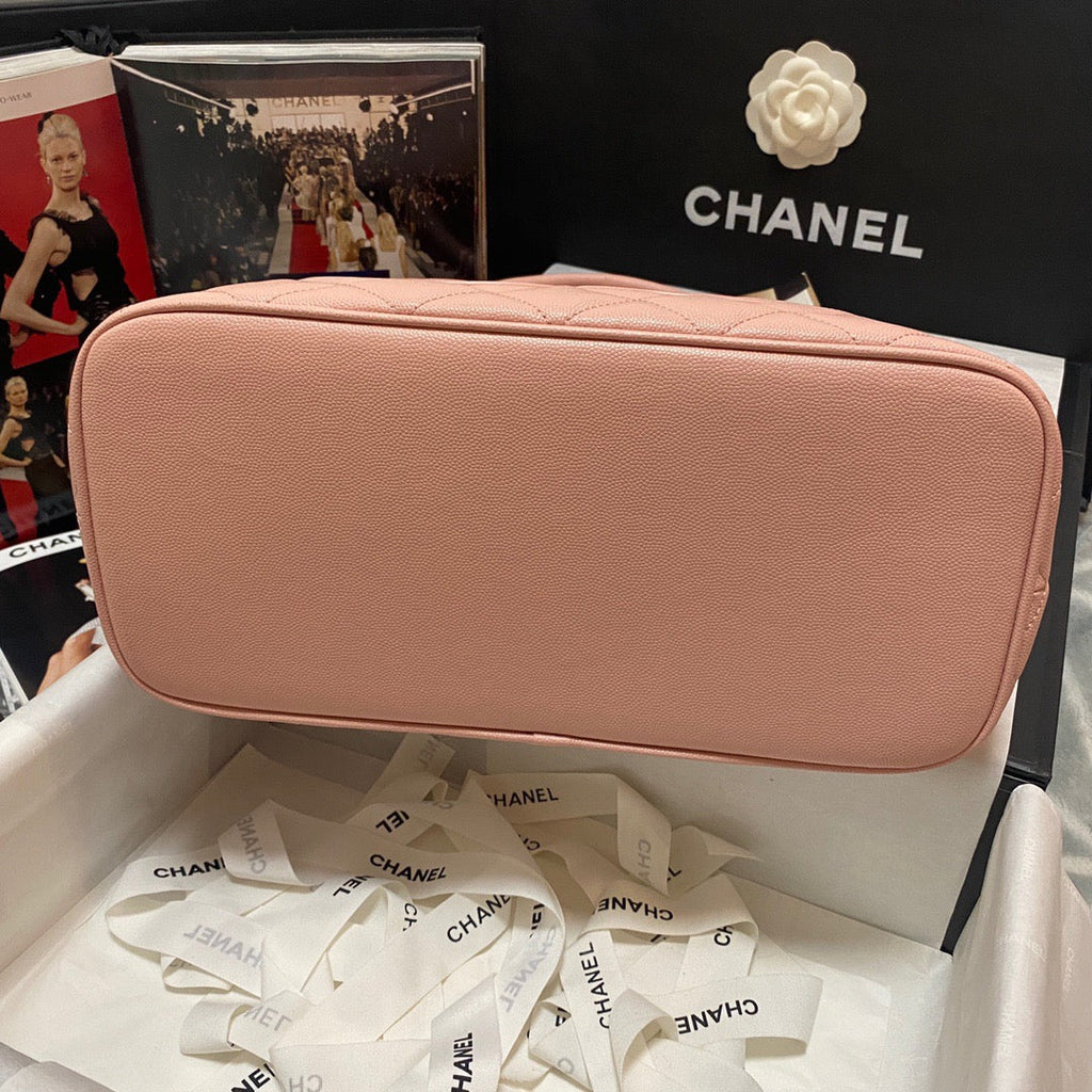 ChanelMedallion Tote Gold Hardware Caviar PiNike For Women Handbags, Shoulder Bags 15.6in/32cmÃ‚Â 