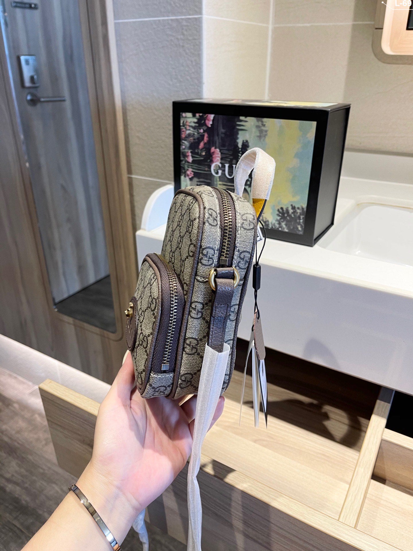 LB - New 1:1 rep  Bags Gucci 322