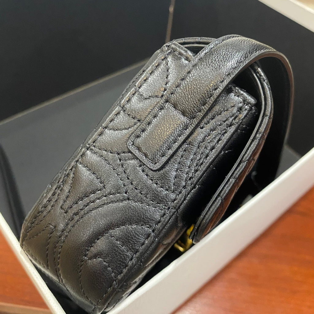 Triomphe Shoulder Bag In Quilted Triomphe Lambskin Black For Women 8in/20cm 194143EF4.38NO