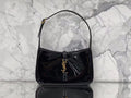 YSSL Le 5 Ã 7 Hobo Bag In Smooth Noir For Women 9in/23cm YSL 6572280UF0W1000