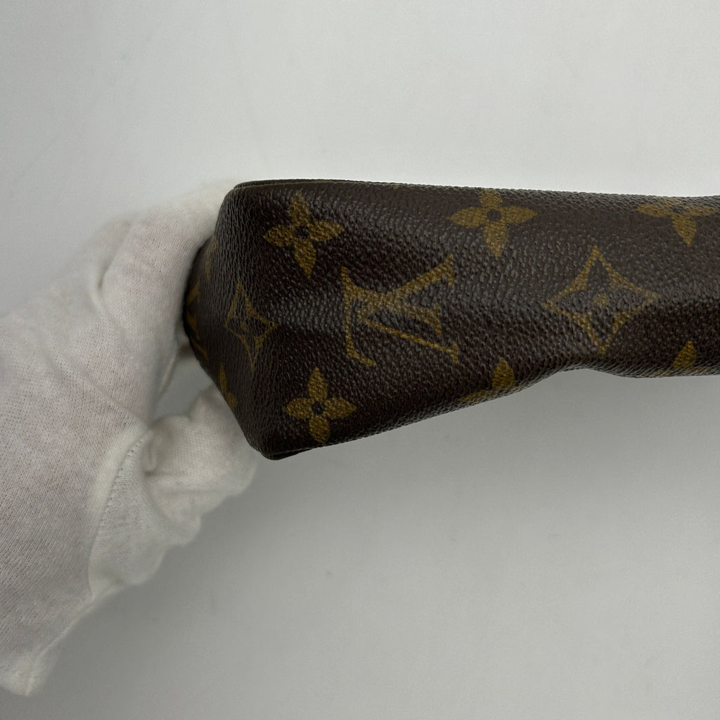 Louis Vuitton Trousse De Toilette Brown Canvas Clutch Bag Louis Vuitton9922sd