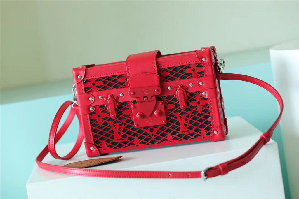 Louis Vuitton Petite Malle Monogram Red For Women, WomenÃƒÂ¢Ã¢â€šÂ¬Ã¢â€žÂ¢s Handbags, Shoulder And Crossbody Bags 7.9in/20cm Louis VuittonÃƒâ€šÃ‚Â 