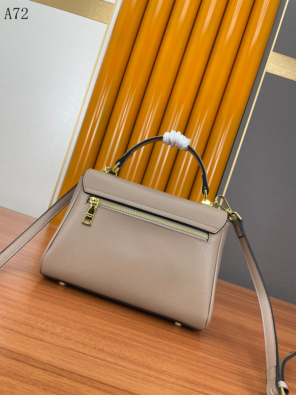 Barnes-Bags - Prada Bags - 908