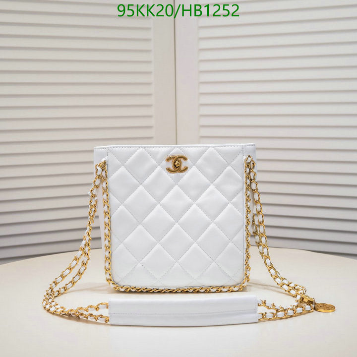 Chanel Bags Crossbody - 050