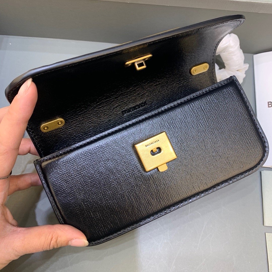 Gossip Small On Chain Shoulder Bag Black, For Women,  Bags 7.4in/19cm