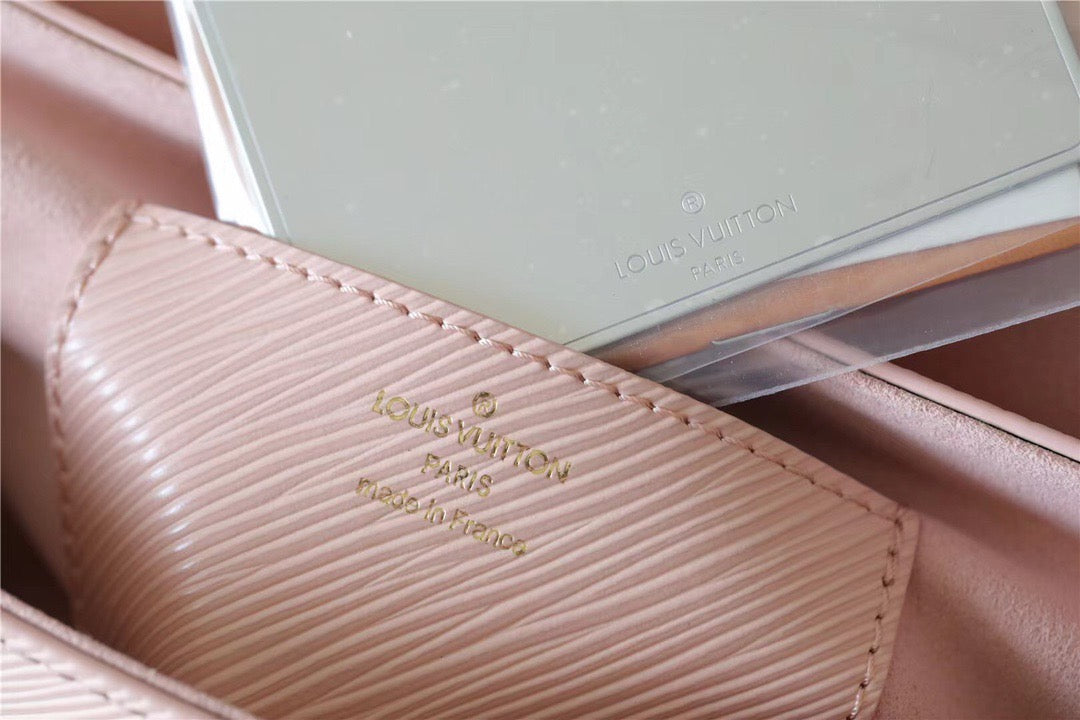 Louis Vuitton Twist MM Epi Light Pink For Women,  Shoulder And Crossbody Bags 9.1in/23cm Louis Vuitton