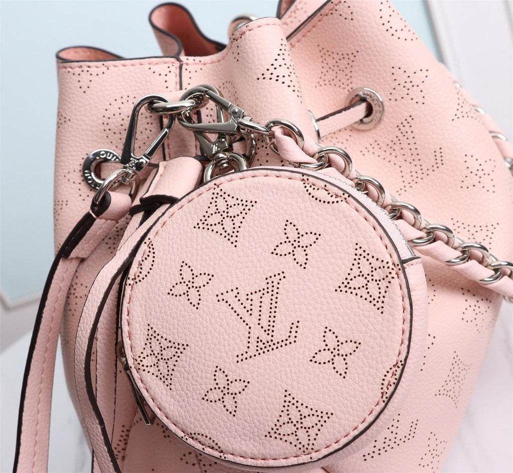 Louis Vuitton Bella Bucket Bag Mahina Magnolia Pink For Women, WomenÃƒÂ¢Ã¢â€šÂ¬Ã¢â€žÂ¢s Handbags, Shoulder And Crossbody Bags 7.5in/22cm Louis Vuitton M57068