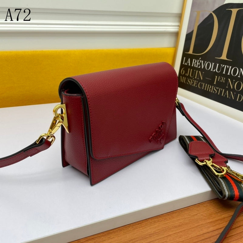 Barnes-Bags - Prada Bags - 890