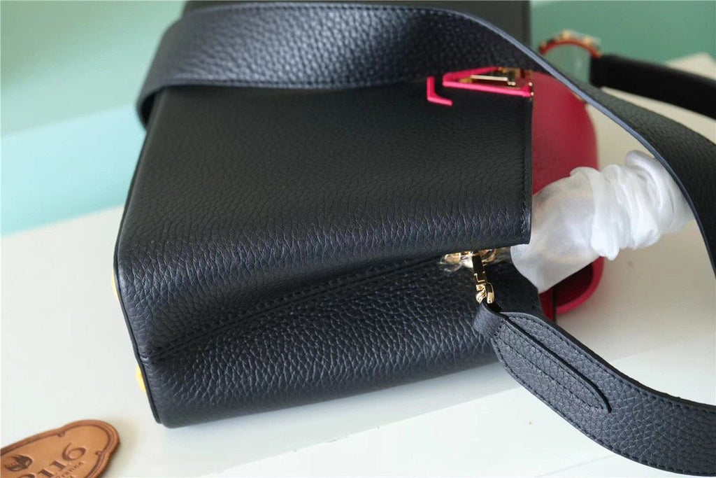 Louis Vuitton Capucines Taurillon Black/ Rose Berlingot For Women, WomenÃƒÂ¢Ã¢â€šÂ¬Ã¢â€žÂ¢s Bags, Shoulder And Crossbody Bags 10.6in/27cm Louis Vuitton