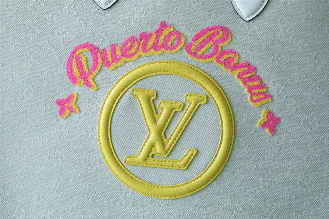 Louis Vuitton Onthego GM Monogram Giant And Raffia White/ Yellow For Women,  Shoulder And Crossbody Bags 41cm/16.1in Louis Vuitton M20815