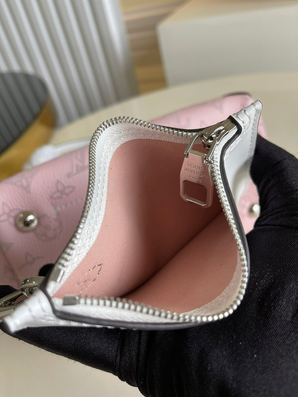 Louis Vuitton Hina PM Bucket Bag GraGLAMIent Pink For Women,  Shoulder And Crossbody Bags 9in/23cm Louis Vuitton M57858